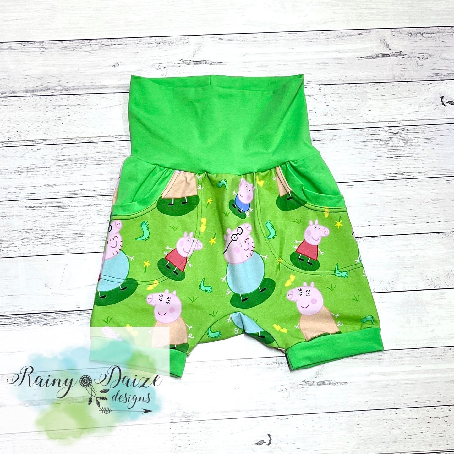 Size 3-6y GWM Peppa Pig Shorts