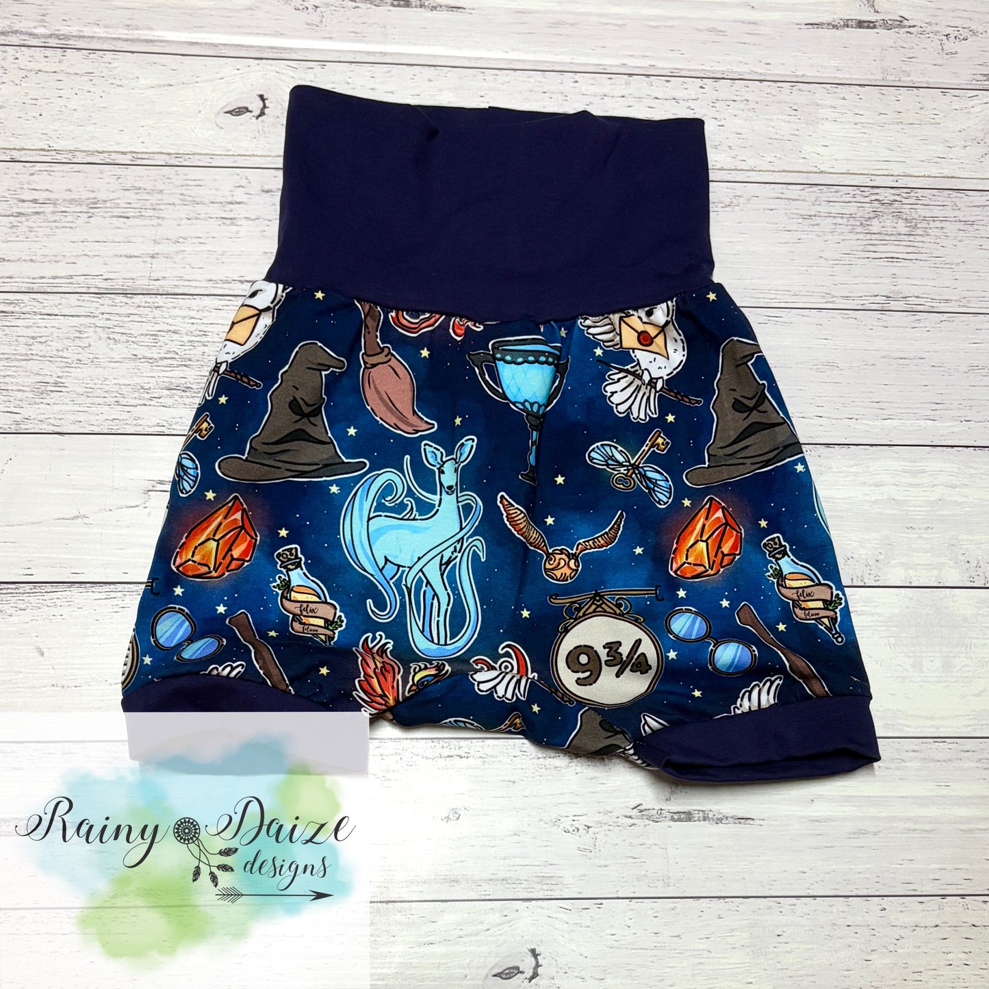 Size 18m-4y GWM HP Shorts